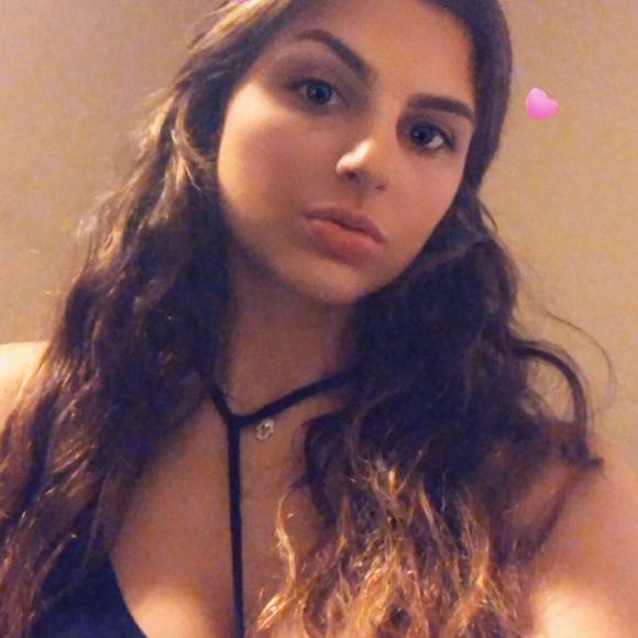 Meet your Posher, Juliet - Picture 1 of 1